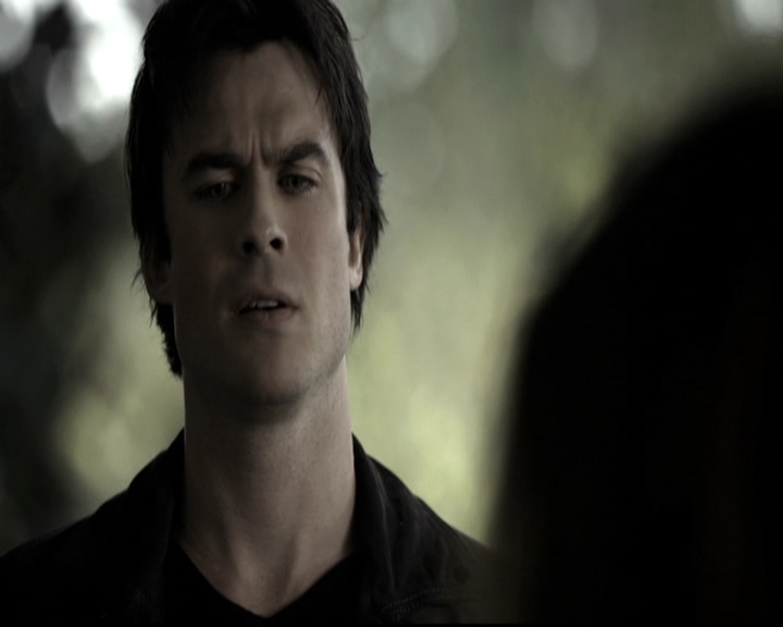 VampireDiariesWorld-dot-nl_6x09IAlone1552.jpg