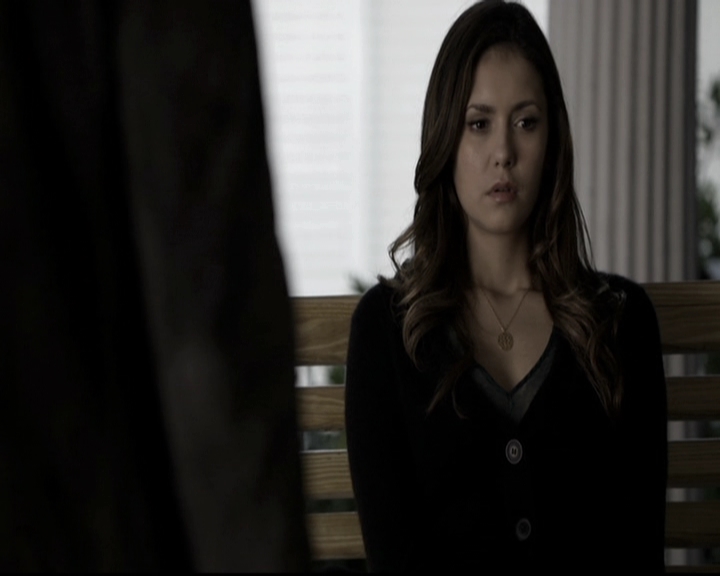 VampireDiariesWorld-dot-nl_6x09IAlone1557.jpg