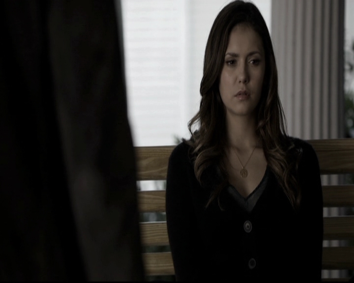 VampireDiariesWorld-dot-nl_6x09IAlone1558.jpg