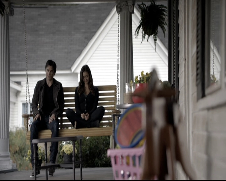 VampireDiariesWorld-dot-nl_6x09IAlone1581.jpg