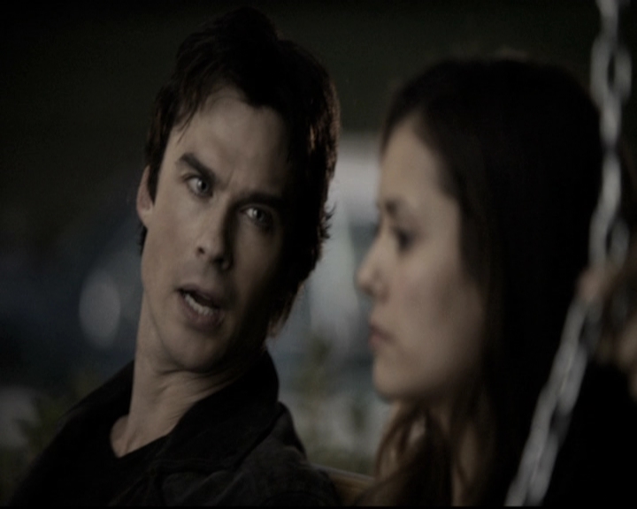 VampireDiariesWorld-dot-nl_6x09IAlone1602.jpg