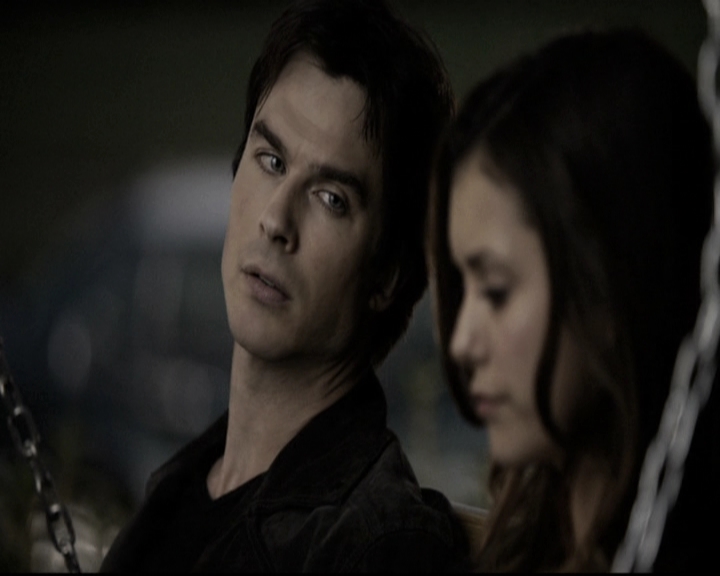 VampireDiariesWorld-dot-nl_6x09IAlone1640.jpg