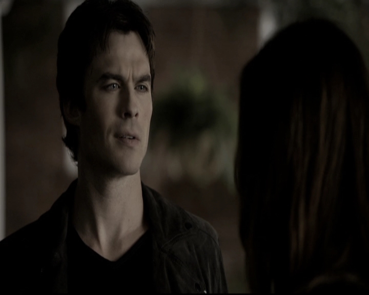 VampireDiariesWorld-dot-nl_6x09IAlone1668.jpg