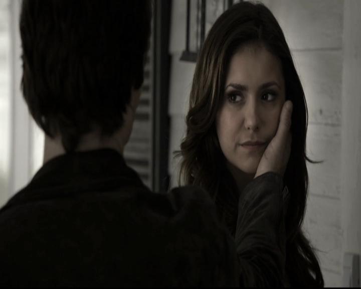 VampireDiariesWorld-dot-nl_6x09IAlone1673.jpg