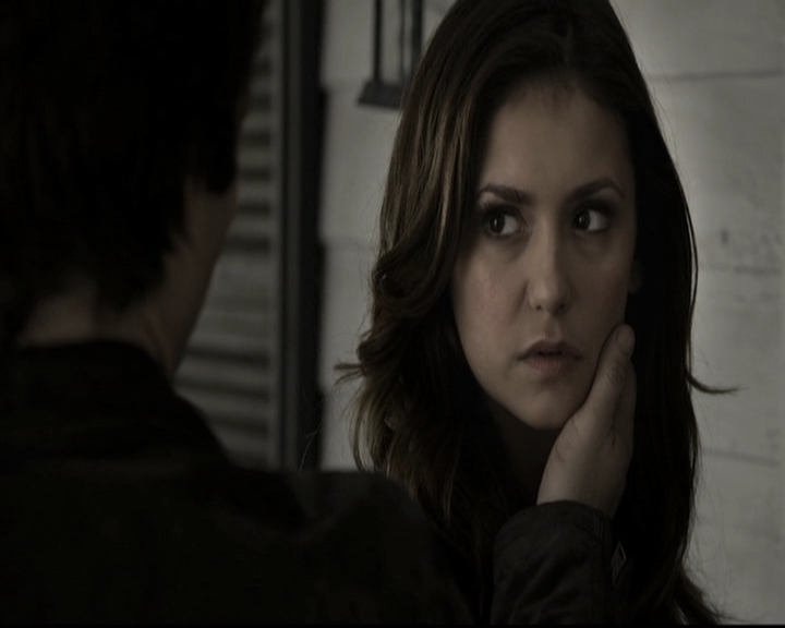 VampireDiariesWorld-dot-nl_6x09IAlone1676.jpg