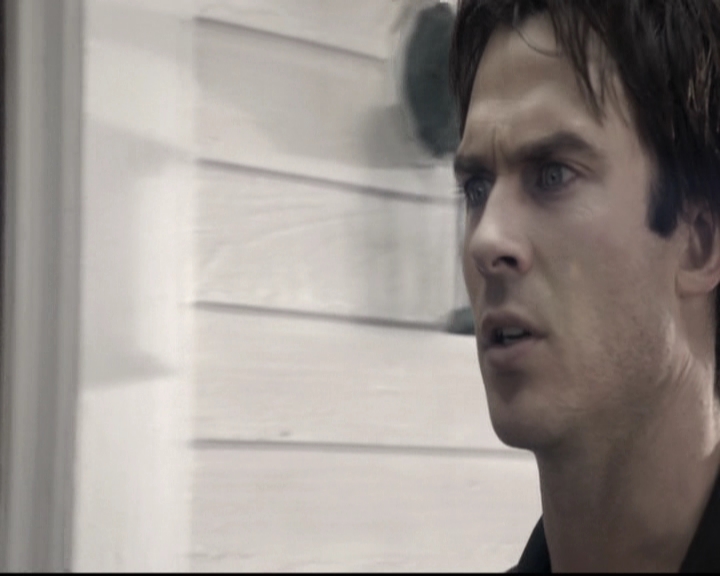 VampireDiariesWorld-dot-nl_6x09IAlone1688.jpg