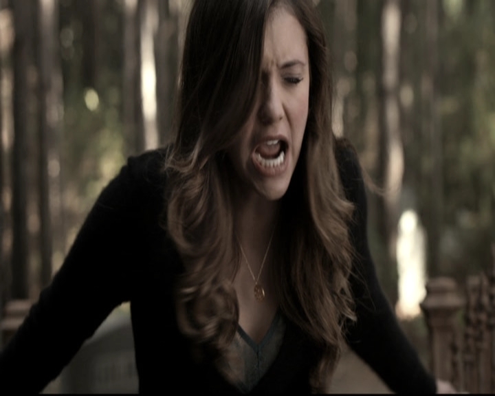 VampireDiariesWorld-dot-nl_6x09IAlone1710.jpg