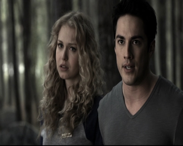 VampireDiariesWorld-dot-nl_6x09IAlone1714.jpg