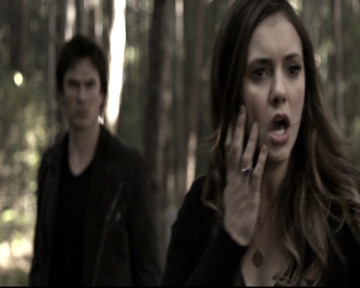 VampireDiariesWorld-dot-nl_6x09IAlone1722.jpg