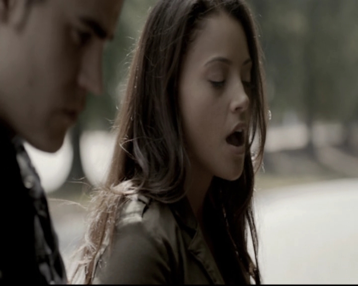 VampireDiariesWorld-dot-nl_6x09IAlone1726.jpg