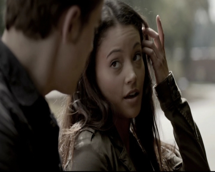 VampireDiariesWorld-dot-nl_6x09IAlone1730.jpg