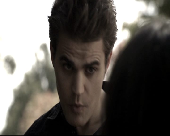 VampireDiariesWorld-dot-nl_6x09IAlone1768.jpg