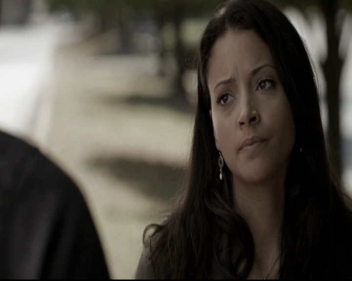 VampireDiariesWorld-dot-nl_6x09IAlone1769.jpg