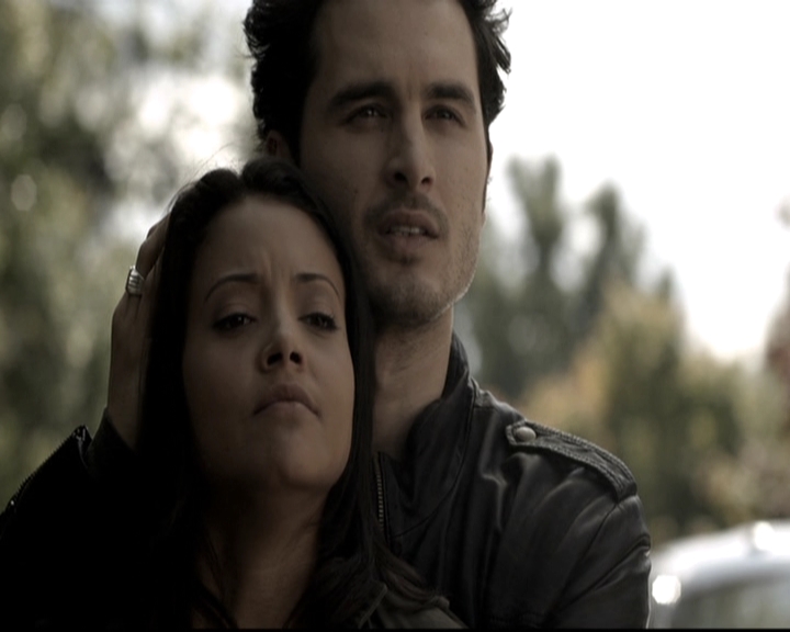 VampireDiariesWorld-dot-nl_6x09IAlone1840.jpg