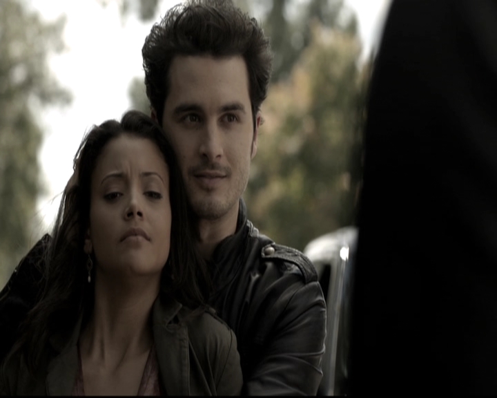 VampireDiariesWorld-dot-nl_6x09IAlone1847.jpg