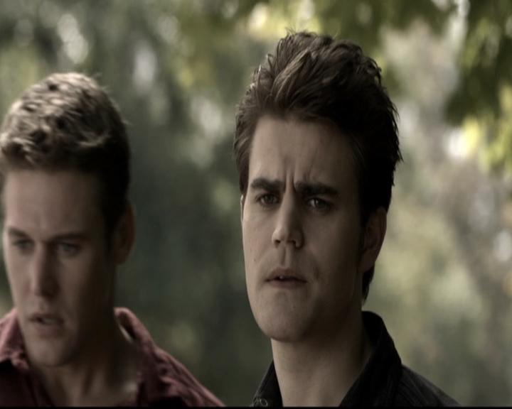 VampireDiariesWorld-dot-nl_6x09IAlone1881.jpg