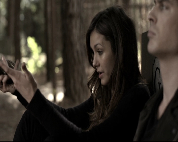 VampireDiariesWorld-dot-nl_6x09IAlone1887.jpg