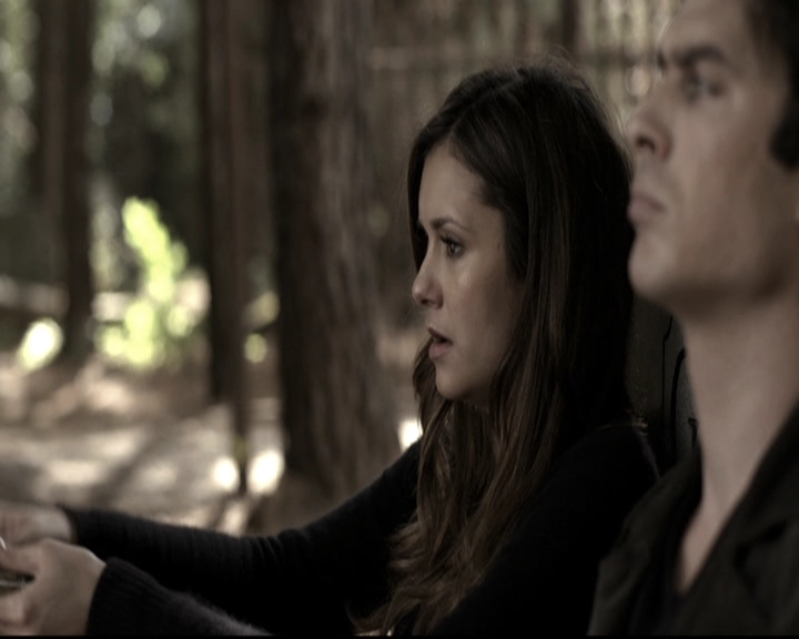 VampireDiariesWorld-dot-nl_6x09IAlone1888.jpg