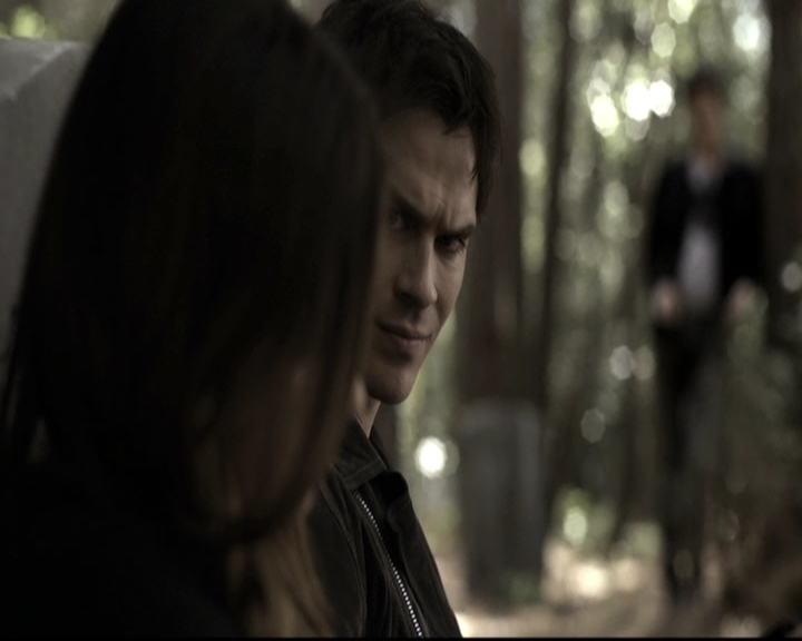 VampireDiariesWorld-dot-nl_6x09IAlone1901.jpg