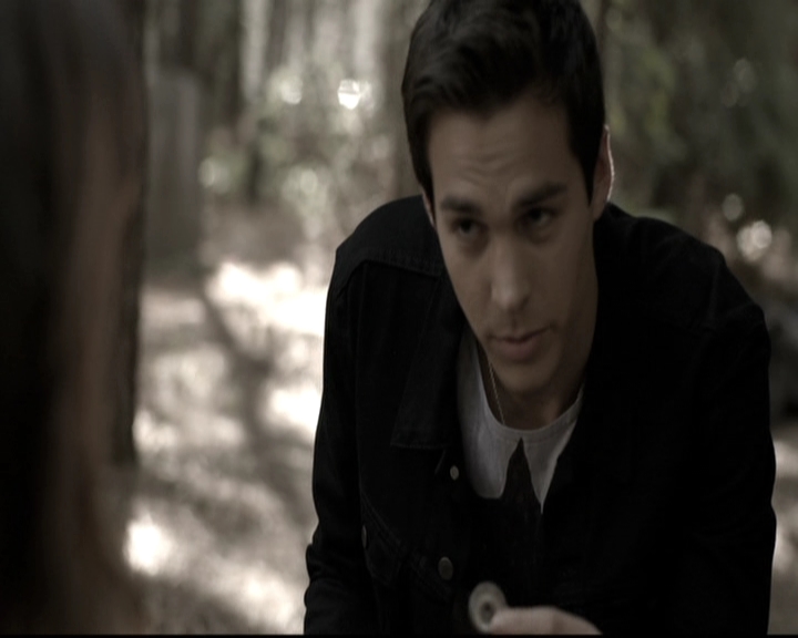 VampireDiariesWorld-dot-nl_6x09IAlone1938.jpg