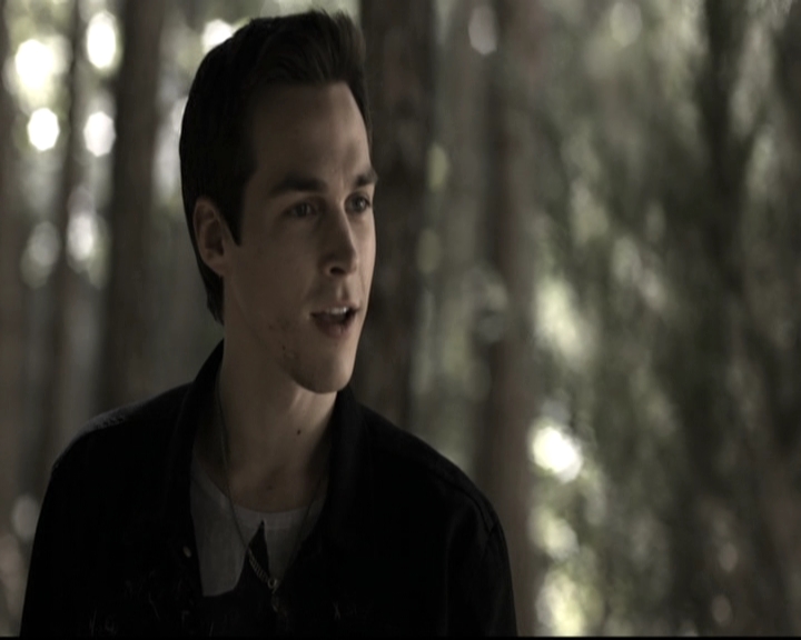 VampireDiariesWorld-dot-nl_6x09IAlone1975.jpg