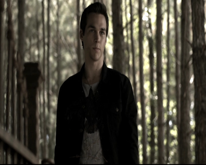 VampireDiariesWorld-dot-nl_6x09IAlone1979.jpg