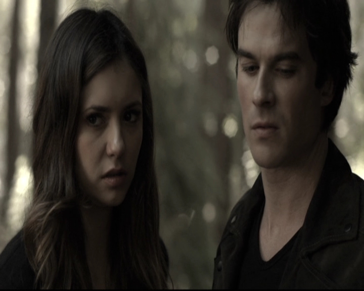 VampireDiariesWorld-dot-nl_6x09IAlone1984.jpg