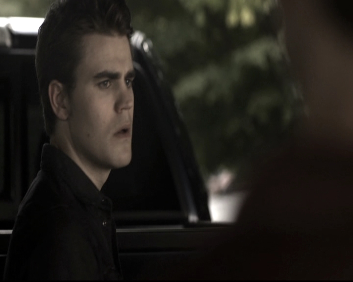 VampireDiariesWorld-dot-nl_6x09IAlone1999.jpg