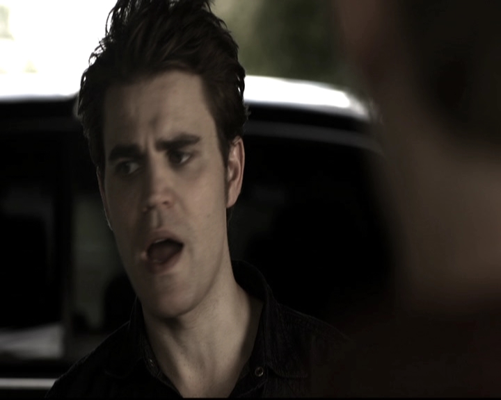 VampireDiariesWorld-dot-nl_6x09IAlone2008.jpg