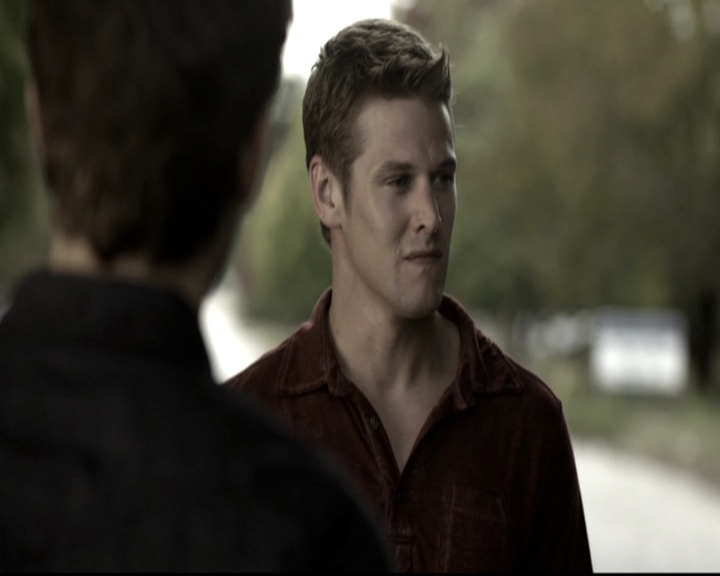 VampireDiariesWorld-dot-nl_6x09IAlone2011.jpg