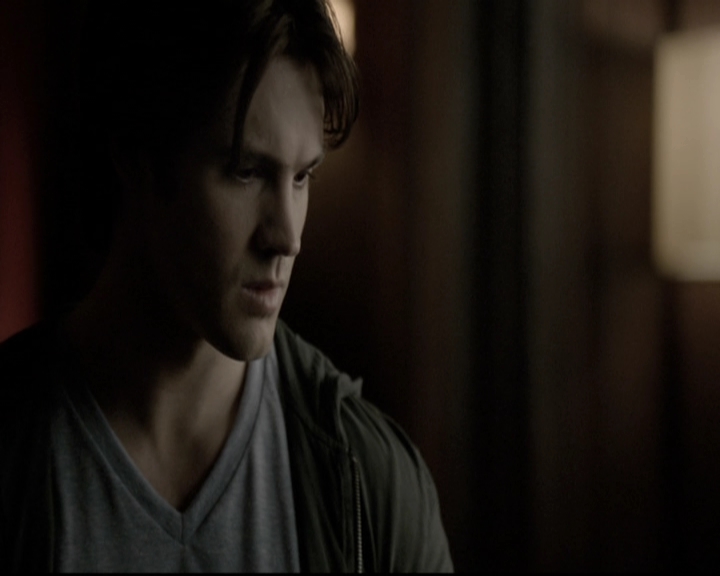 VampireDiariesWorld-dot-nl_6x09IAlone2051.jpg