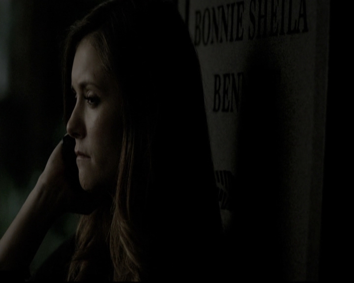 VampireDiariesWorld-dot-nl_6x09IAlone2069.jpg