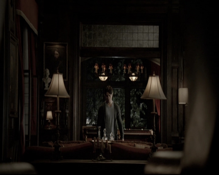 VampireDiariesWorld-dot-nl_6x09IAlone2074.jpg