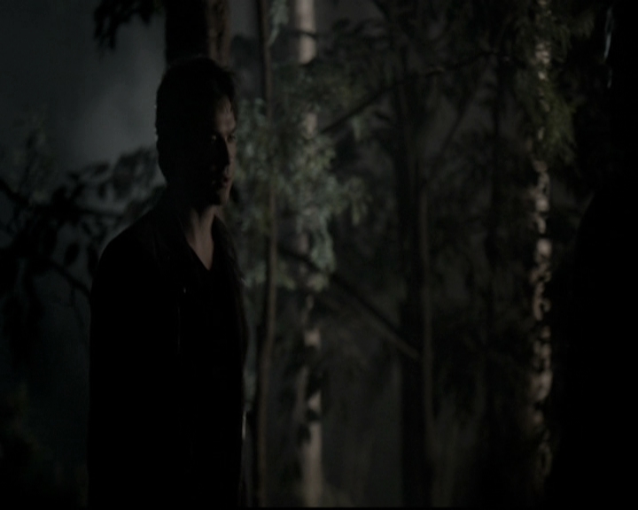 VampireDiariesWorld-dot-nl_6x09IAlone2106.jpg