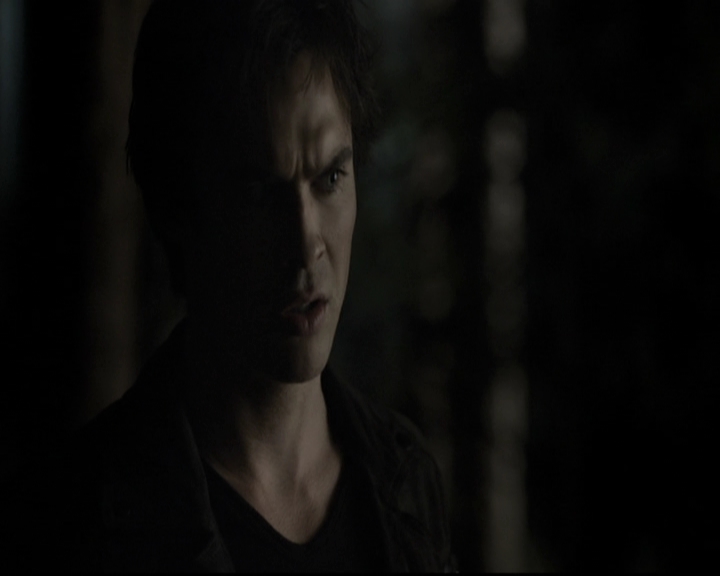 VampireDiariesWorld-dot-nl_6x09IAlone2136.jpg