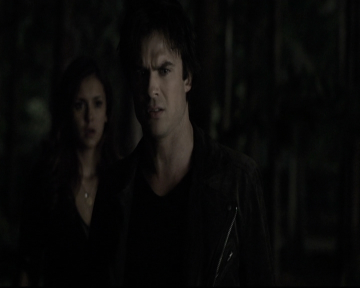 VampireDiariesWorld-dot-nl_6x09IAlone2140.jpg