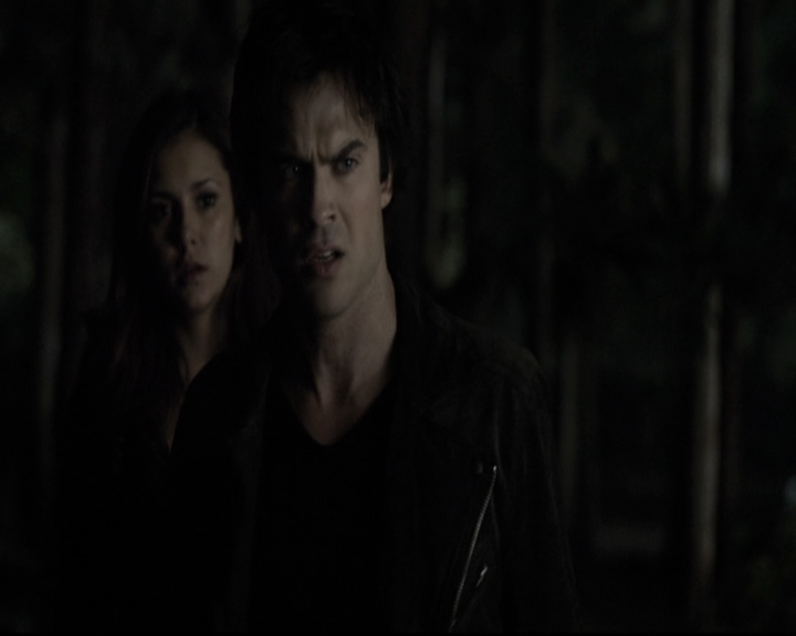 VampireDiariesWorld-dot-nl_6x09IAlone2141.jpg