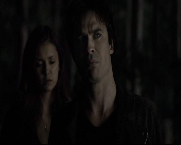 VampireDiariesWorld-dot-nl_6x09IAlone2154.jpg