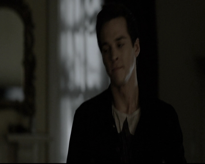 VampireDiariesWorld-dot-nl_6x09IAlone2239.jpg