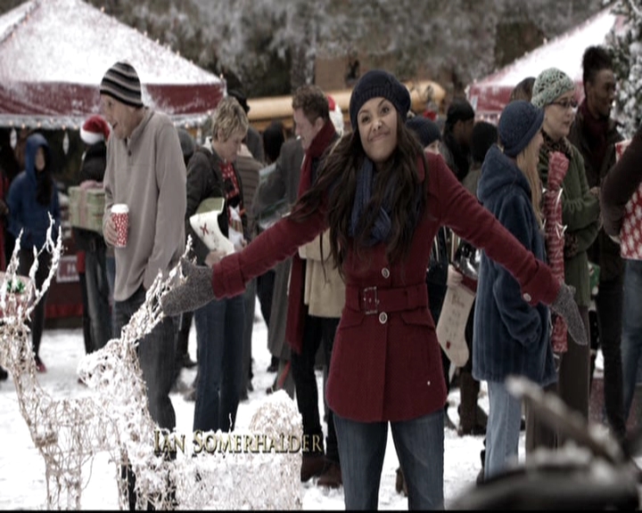 VampireDiariesWorld-dot-nl_6x10ChristmasThroughYourEyes0075.jpg