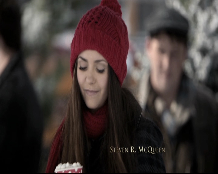 VampireDiariesWorld-dot-nl_6x10ChristmasThroughYourEyes0077.jpg