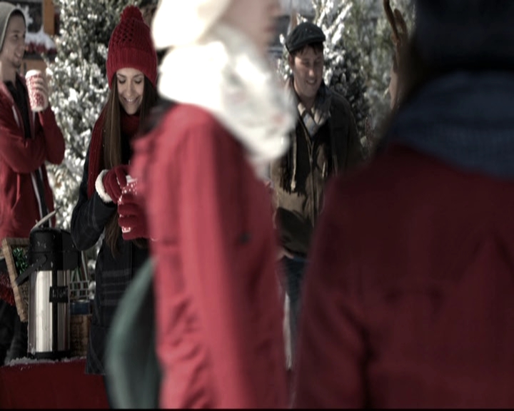 VampireDiariesWorld-dot-nl_6x10ChristmasThroughYourEyes0081.jpg