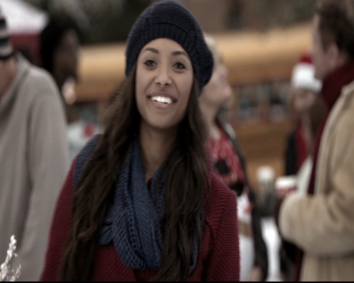 VampireDiariesWorld-dot-nl_6x10ChristmasThroughYourEyes0082.jpg