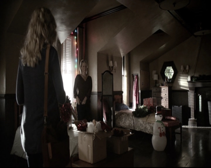 VampireDiariesWorld-dot-nl_6x10ChristmasThroughYourEyes0136.jpg