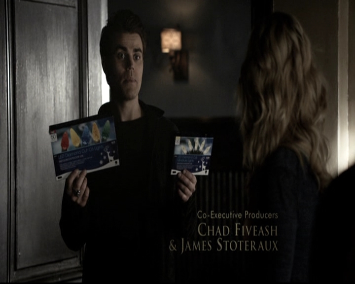 VampireDiariesWorld-dot-nl_6x10ChristmasThroughYourEyes0153.jpg