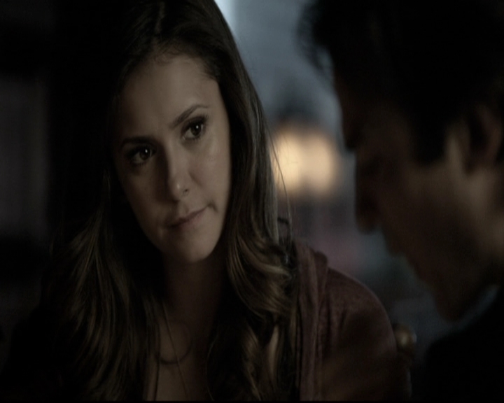 VampireDiariesWorld-dot-nl_6x10ChristmasThroughYourEyes0207.jpg