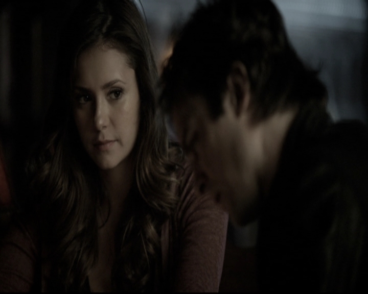 VampireDiariesWorld-dot-nl_6x10ChristmasThroughYourEyes0221.jpg