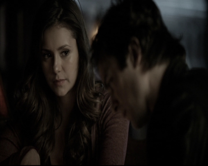 VampireDiariesWorld-dot-nl_6x10ChristmasThroughYourEyes0222.jpg