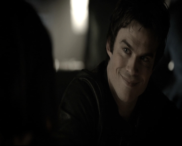 VampireDiariesWorld-dot-nl_6x10ChristmasThroughYourEyes0235.jpg