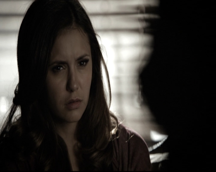 VampireDiariesWorld-dot-nl_6x10ChristmasThroughYourEyes0437.jpg